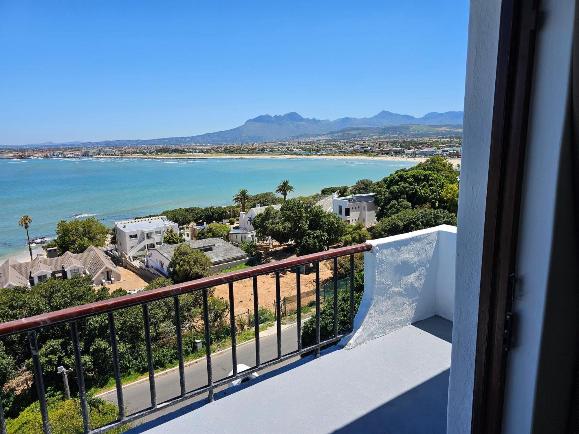 ケープタウン La Isla Bonita Bed & Breakfast エクステリア 写真