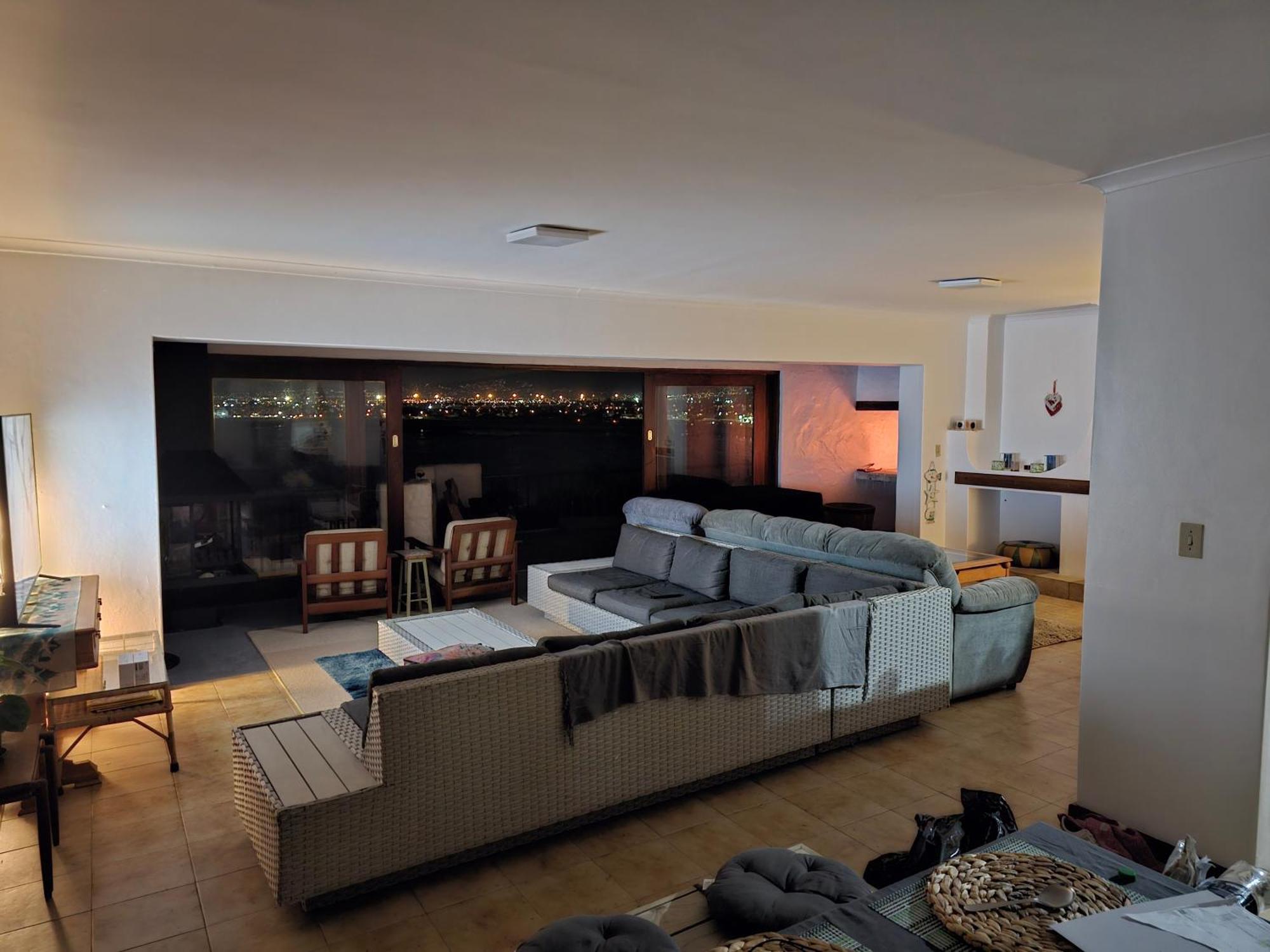 ケープタウン La Isla Bonita Bed & Breakfast エクステリア 写真