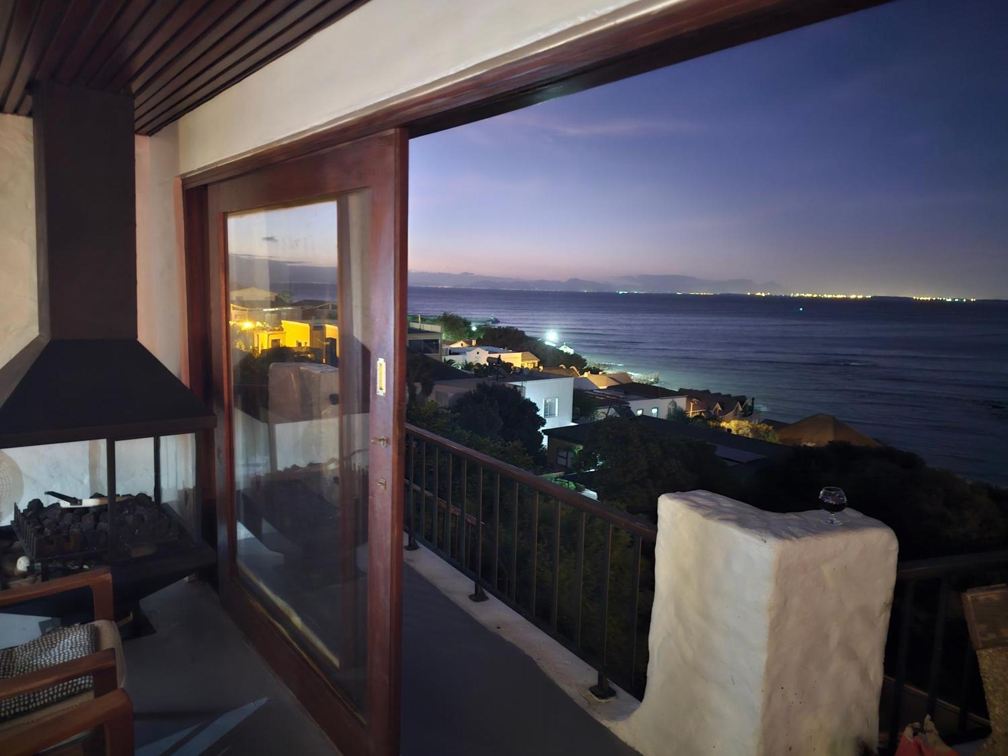 ケープタウン La Isla Bonita Bed & Breakfast エクステリア 写真